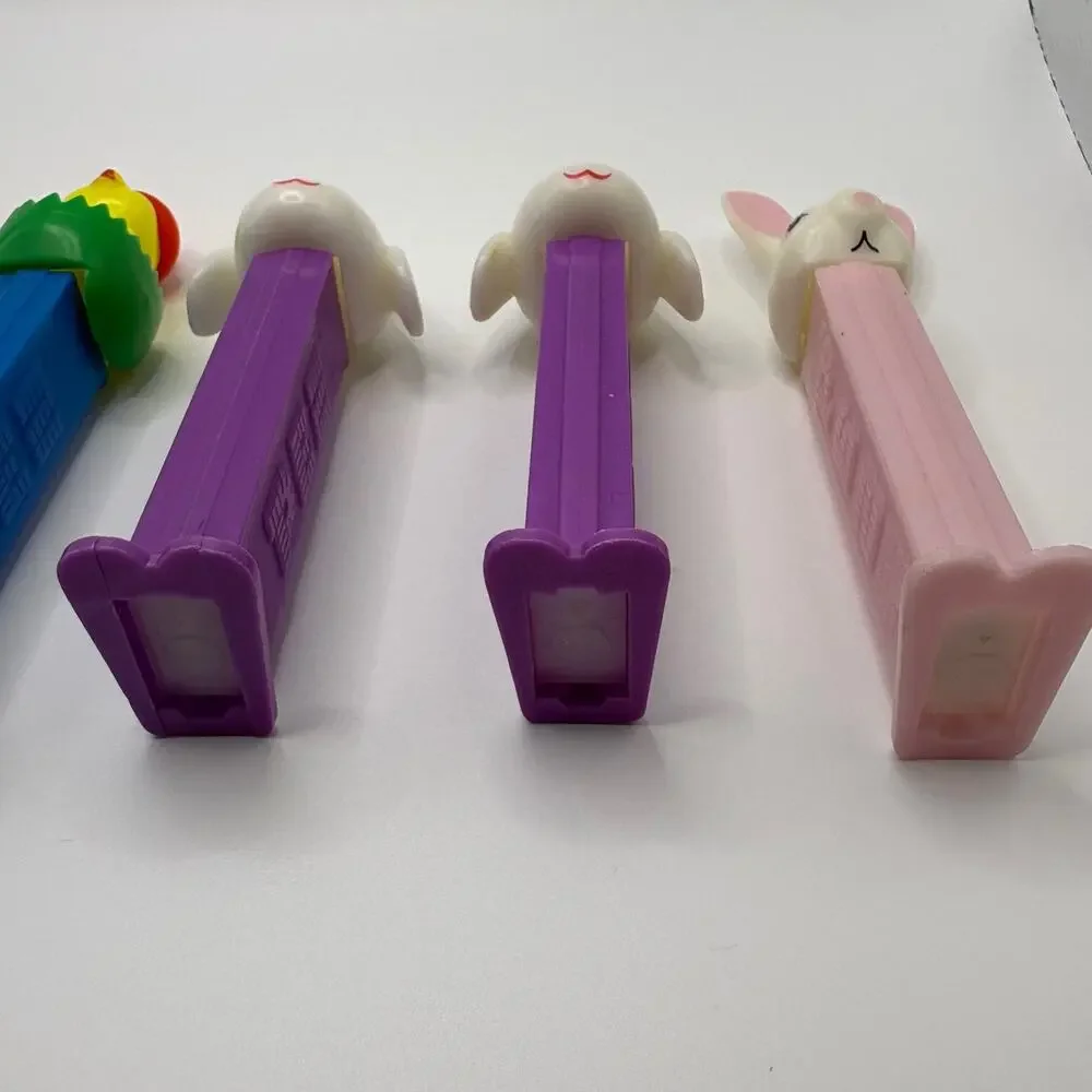 Vtg Easter PEZ Candy Dispenser Lot (8) Bunny,Lamb,Chicks 80s 90s Retro w/ Feet